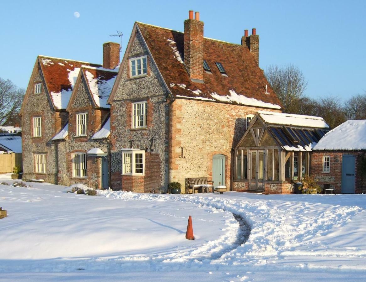 Westcourt Farm Bed & Breakfast Shalbourne Bagian luar foto